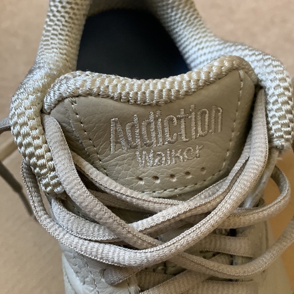 Brooks shoes Addiction Walker - Picture 4 of 6